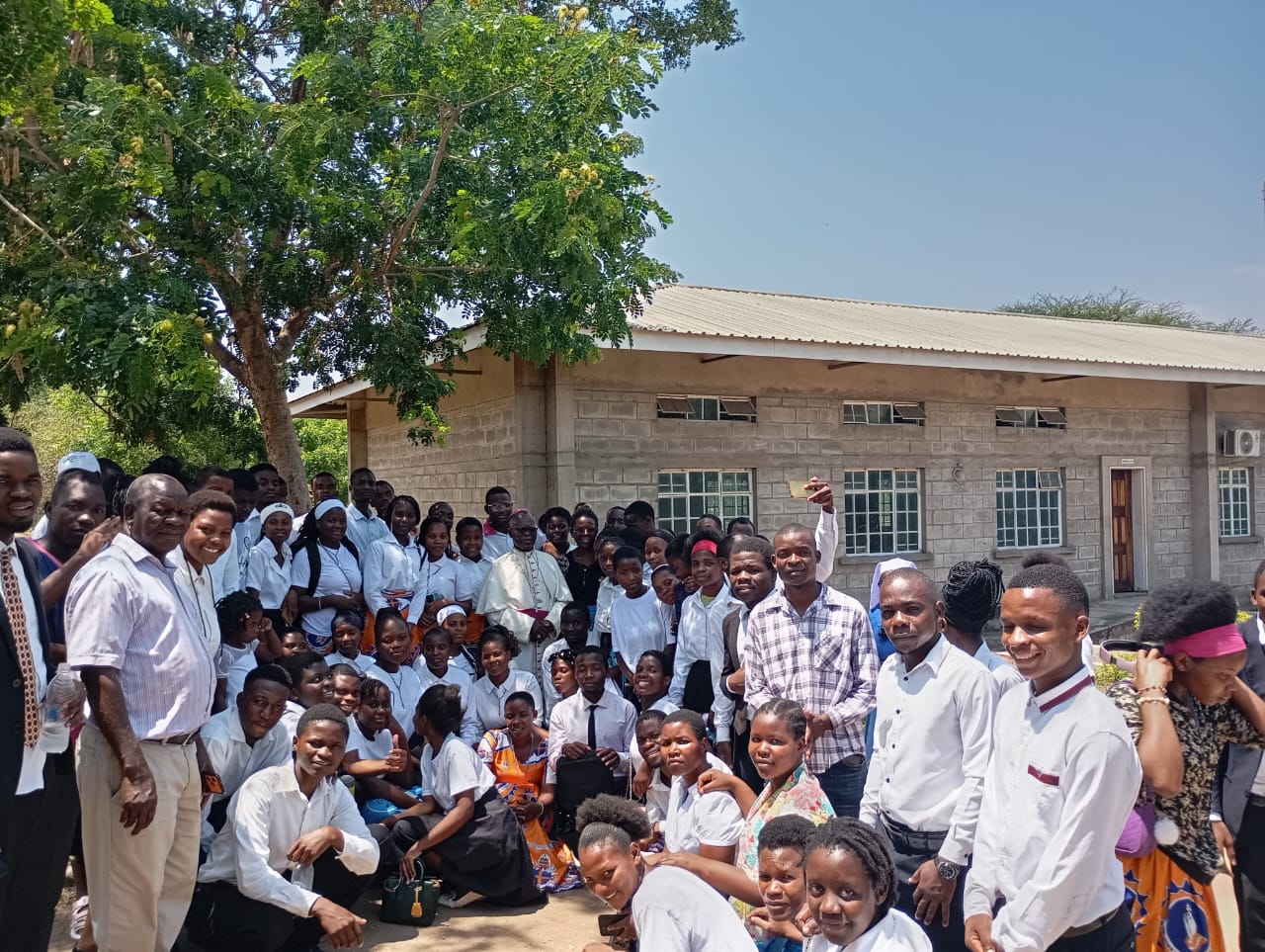 Bishop Musikuwa Visits Chikwawa TTC CSO